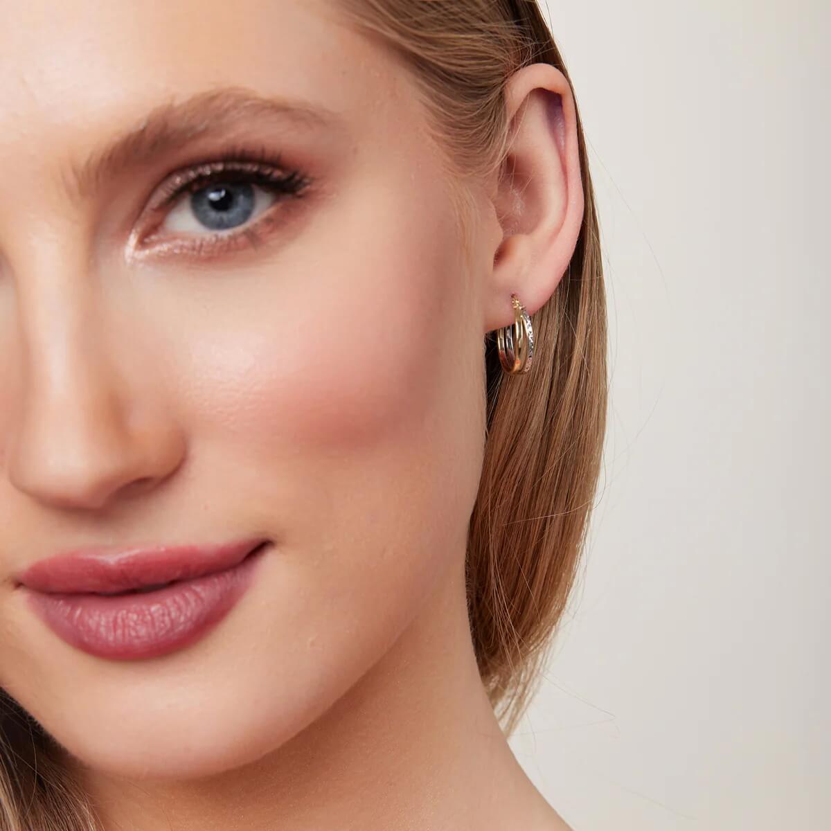 Złote kolczyki z dwukolorowego złota próby 333 - obrazek 3