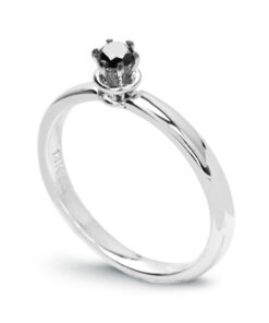 Pierścionek złoty z czarnym diamentem