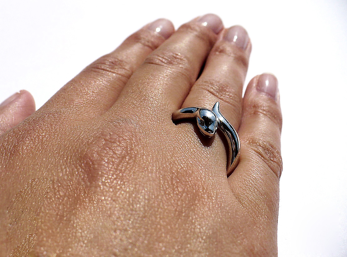 Exclusive | Pierścionek wąż z białego 18-karatowego złota - Image 9