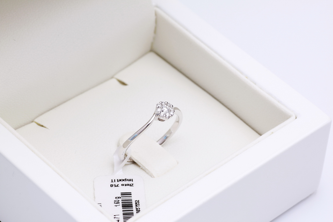 Exclusive | delikatny pierścionek brylantowy w białym złocie 750 - obrazek 10