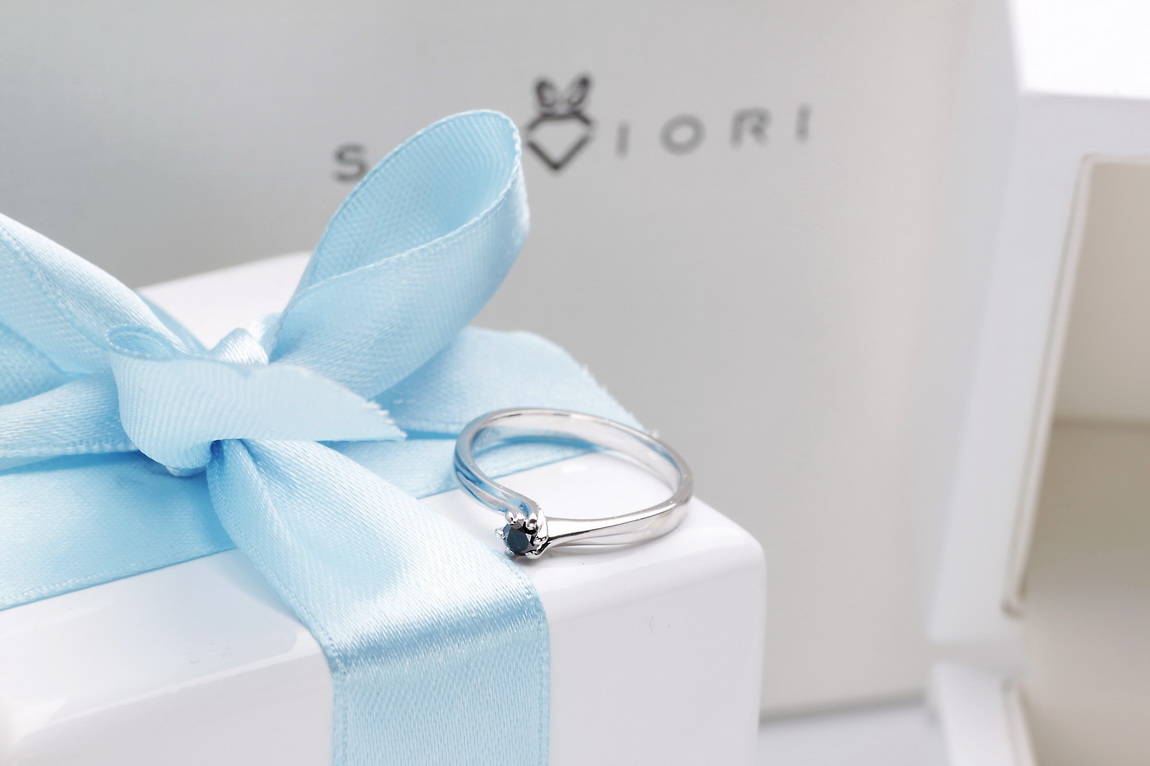 pierścionek w białym złocie z czarnym diamentem 0,10ct – Bild 8