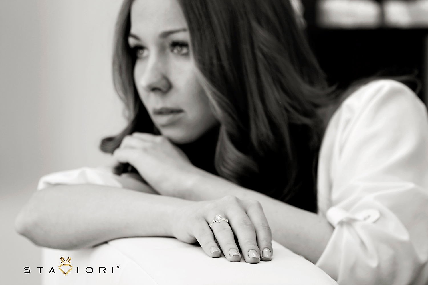 Exclusive | przepiękny brylantowy pierścionek zaręczynowy z centralnym diamentem typu "pear" – Bild 6