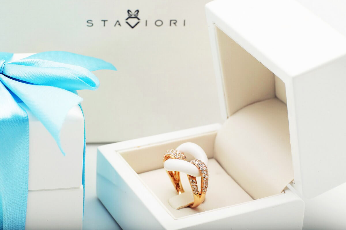 Exclusive | pierścionek z różowego złota 750 z białym agatem i brylantami – Bild 6