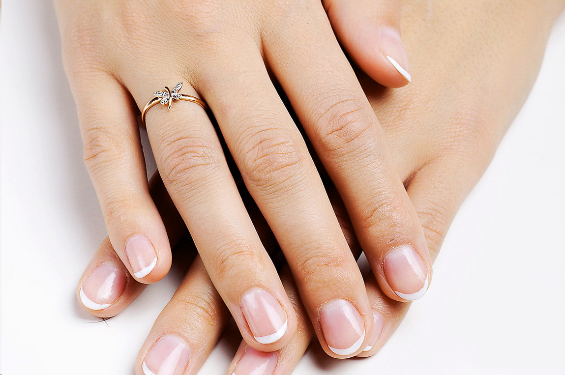 pierścionek złoty z motylkiem i diamentem w żółtym złocie – Bild 4