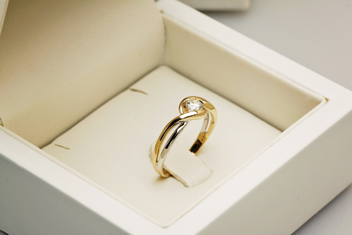 pierścionek zaręczynowy z brylantem 0,25ct - Image 8