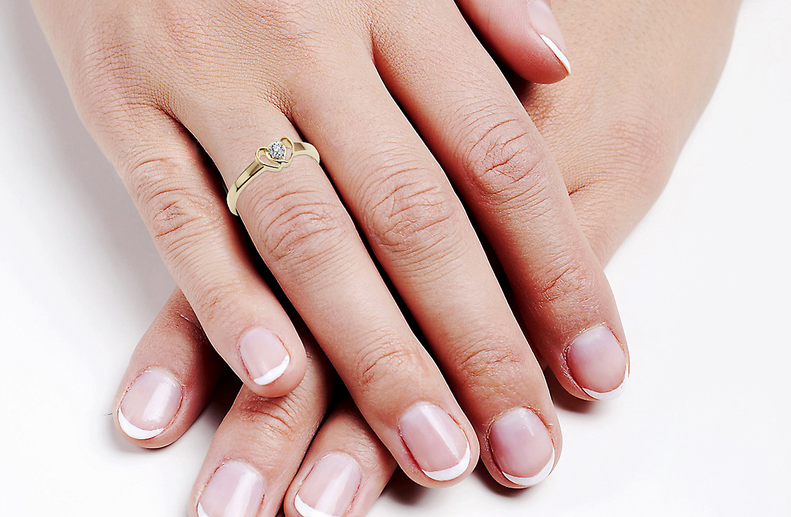 Pierścionek zaręczynowy z diamentem w kształcie serca - Obrázek 8