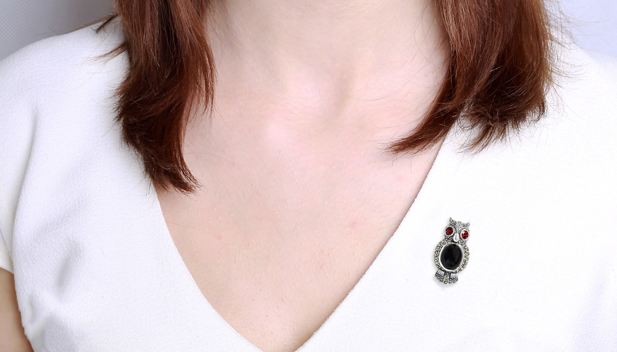 Broszka srebrna sowa z onyksami, granatami i markazytami – Bild 6