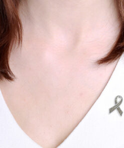 Alternatywny widok Broszka srebrna wstążka z markazytami – symbol solidarności z kobietami