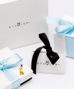 Alternatywny widok Srebrny wisiorek żyrafka dziecięcy z emalią w próbie srebra 925