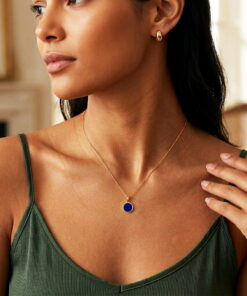 Alternatywny widok Srebrny pozłacany naszyjnik z niebieskim lapisem - NSC56474Y